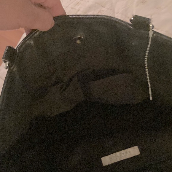 Large Kennith Cole tote - Picture 7 of 9